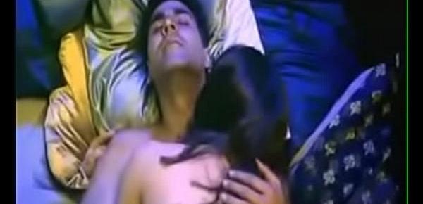 600px x 290px - Hot scene akshay kumar karisma kapoor mere jeevan saathi hindi movie p 1229  Porn Videos
