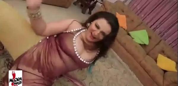 600px x 290px - Hot bahbhi dance with big ass moti gand hot dance india 2602 Porn Videos